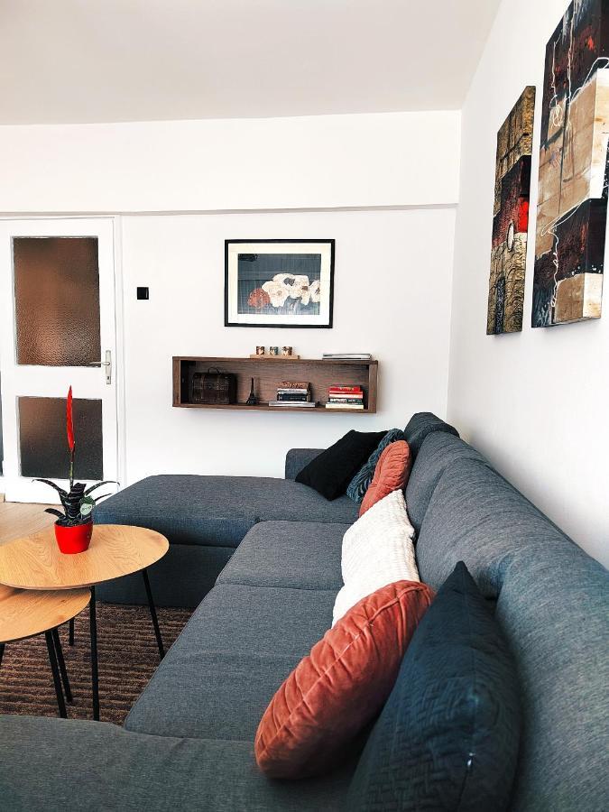 Apartment Spacious And Modern In Town Center