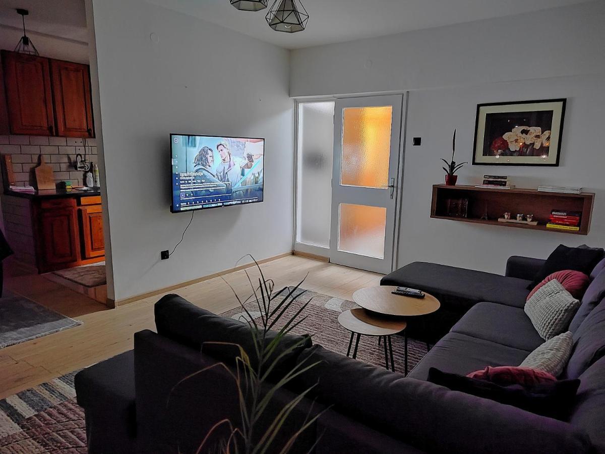 Spacious And Modern In Town Center Apartment Konjic